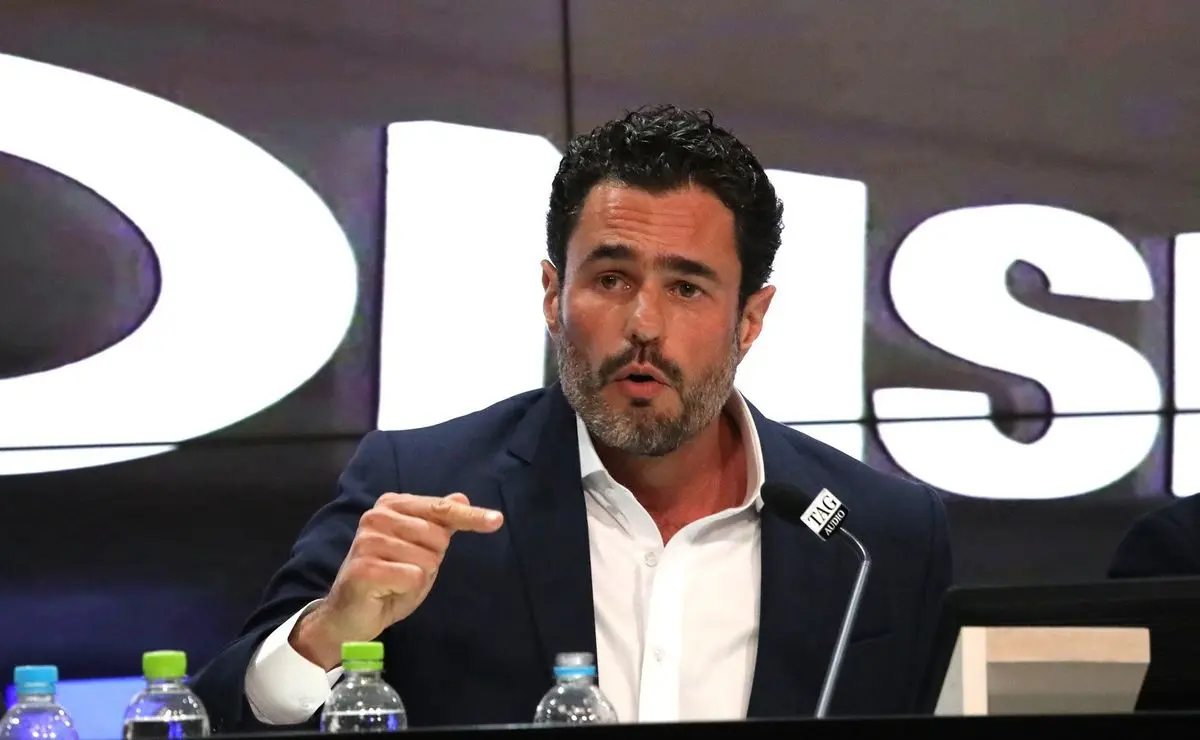 Philippe Jardim assume o comando do Grêmio e se opõe frontalmente à ideia de SAF para o clube: "vetarei qualquer discussão"