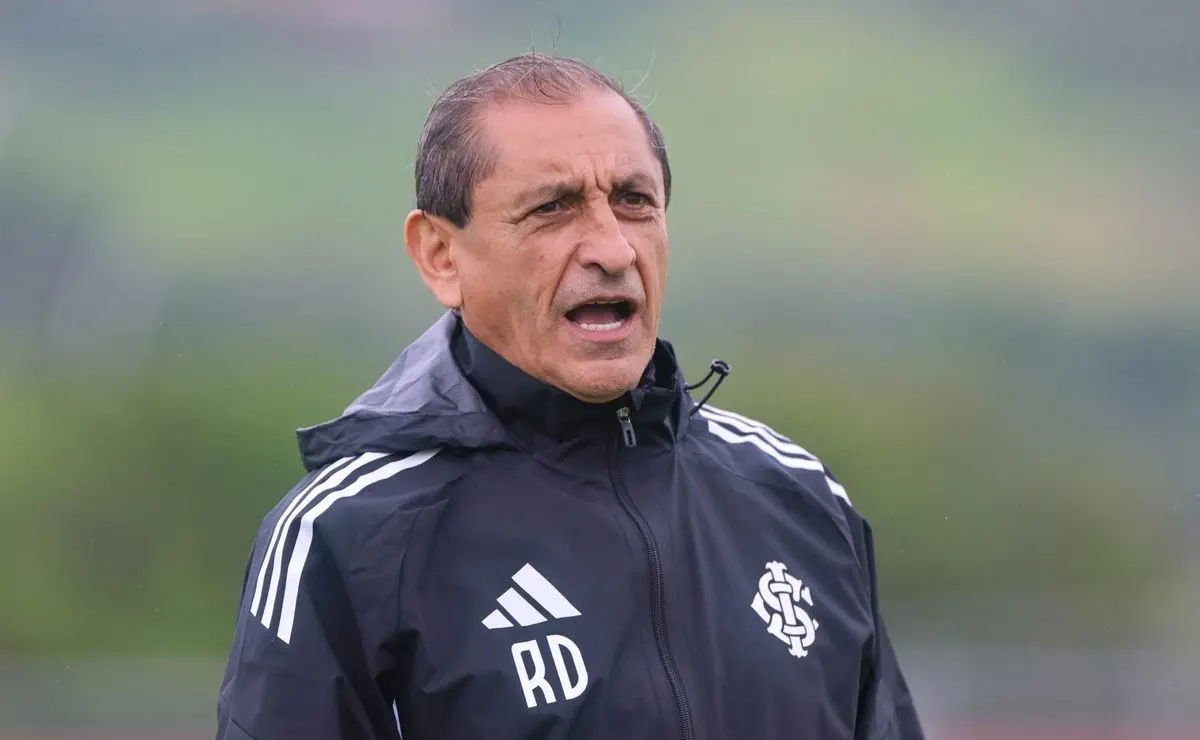 Ramón Díaz Toma Decisão de Treinar Variações no Internacional durante a ‘Data FIFA’ em Foco na Mirassol Ramón Díaz Toma Decisão de Treinar Variações no Internacional durante a 'Data FIFA' em Foco na Mirassol