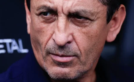 Ramón Díaz planeja agitar o vestiário do Inter após revés contra o Fluminense