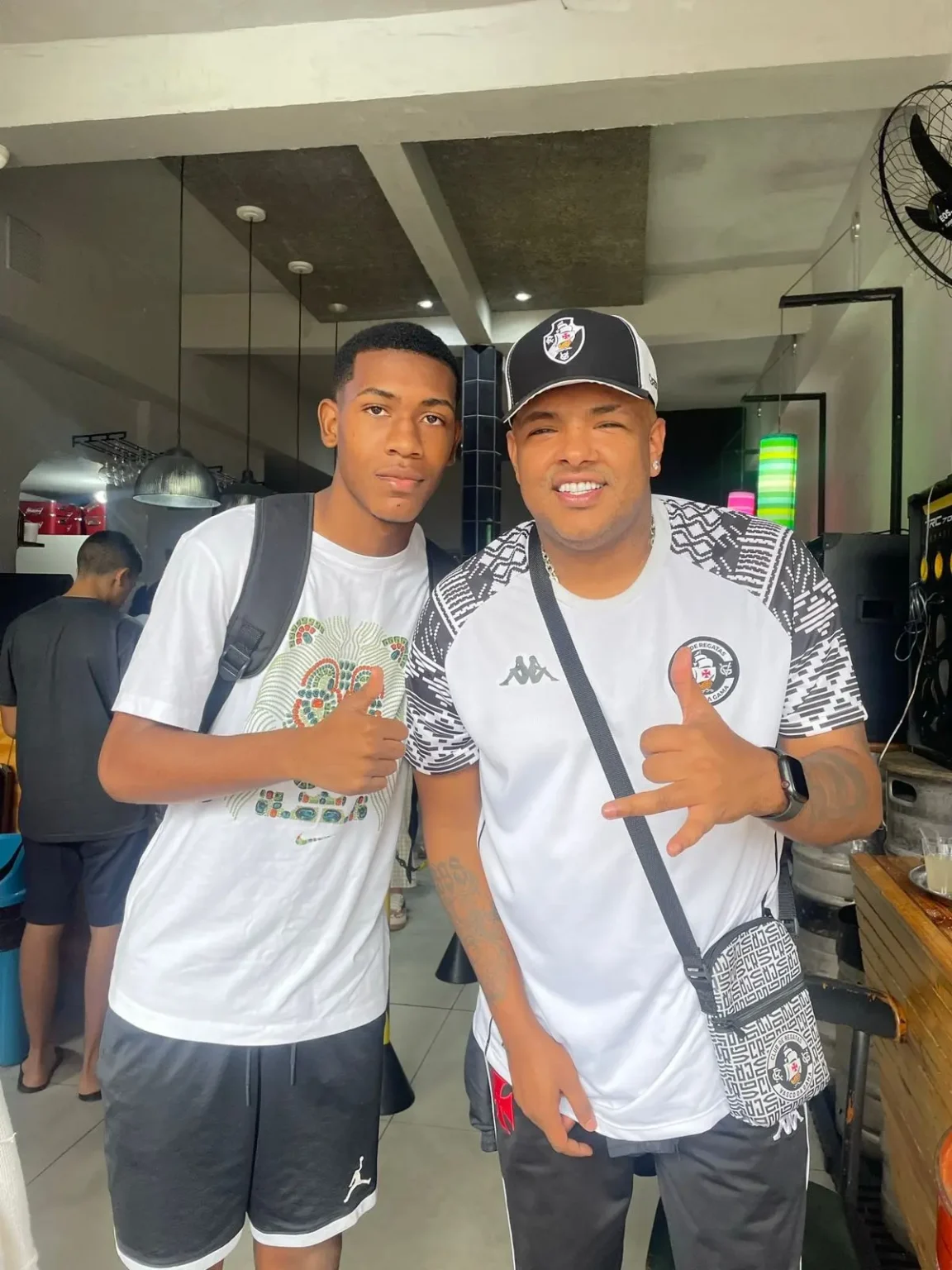 Rayan, autor de hits do Vasco, segue embalado com nova façanha goleadora Rayan, autor de hits do Vasco, segue embalado com nova façanha goleadora