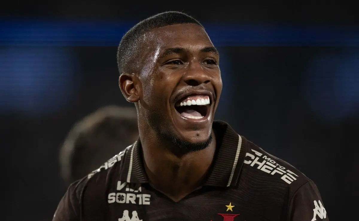 Rayan é dúvida contra o RB Bragantino; Vegetti deve ser o substituto Rayan é dúvida contra o RB Bragantino; Vegetti deve ser o substituto