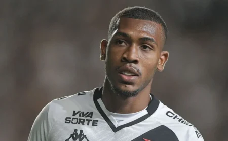 Rayan supera antigas promessas e mira no patamar de Neymar e Estêvão