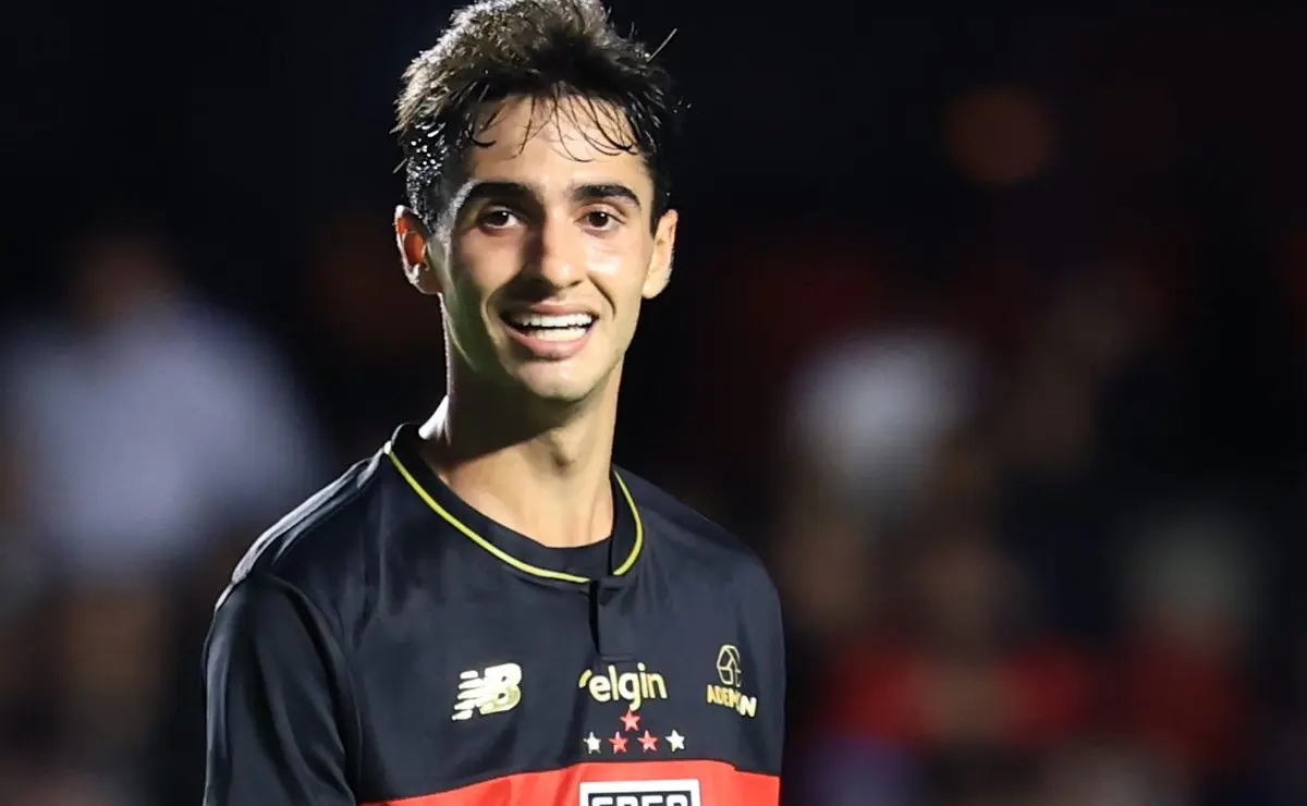 Renovação de Rodriguinho suspensa: Crise técnica e turbulência no São Paulo