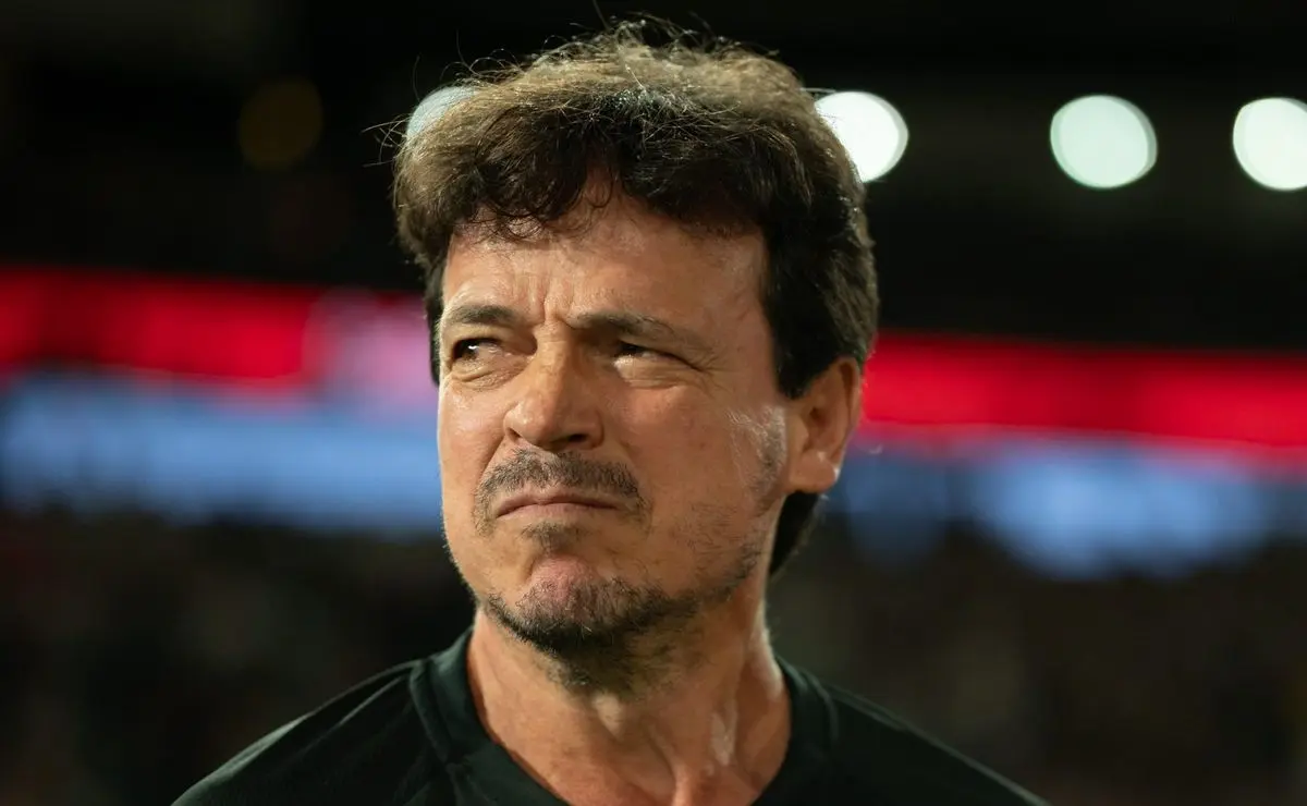 Retrospecto de Fernando Diniz contra o Vasco é revelado e impressiona antes do confronto com o São Paulo Retrospecto de Fernando Diniz contra o Vasco é revelado e impressiona antes do confronto com o São Paulo