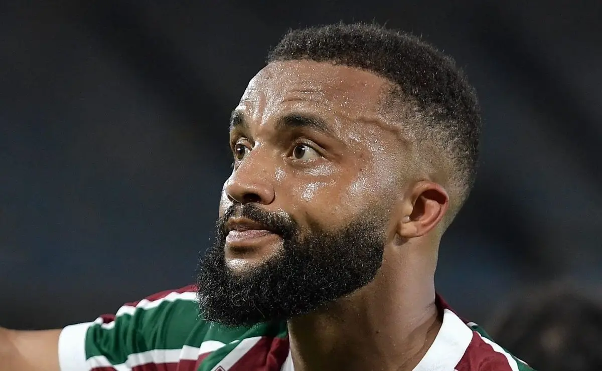 Samuel Xavier Explica Vitória do Fluminense Sobre o Internacional e Elogia Desempenho do Goleiro: Dava para ter feito Samuel Xavier Explica Vitória do Fluminense Sobre o Internacional e Elogia Desempenho do Goleiro: "Dava para ter feito"