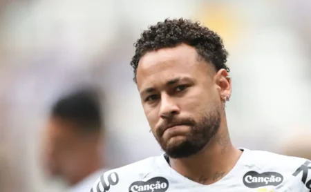 Santos considera Gabigol como substituto de Neymar em 2026 com renovação pendente