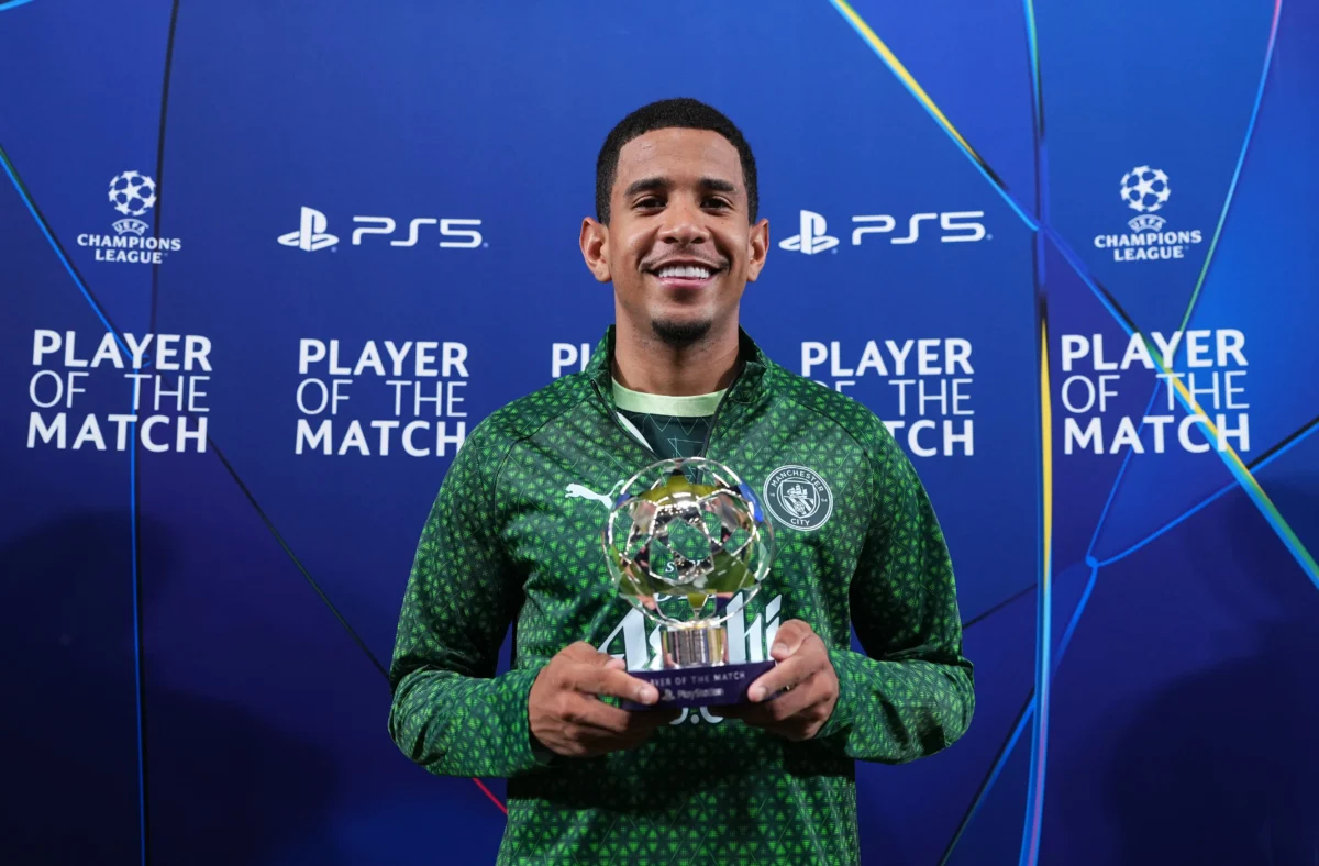 Savinho comemora eleição a craque do jogo em vitória do City: "Momento de retomada"