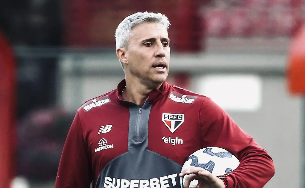 São Paulo: 10 jogadores no DM, mas Crespo pode contar com retornos de Cédric e Toloi