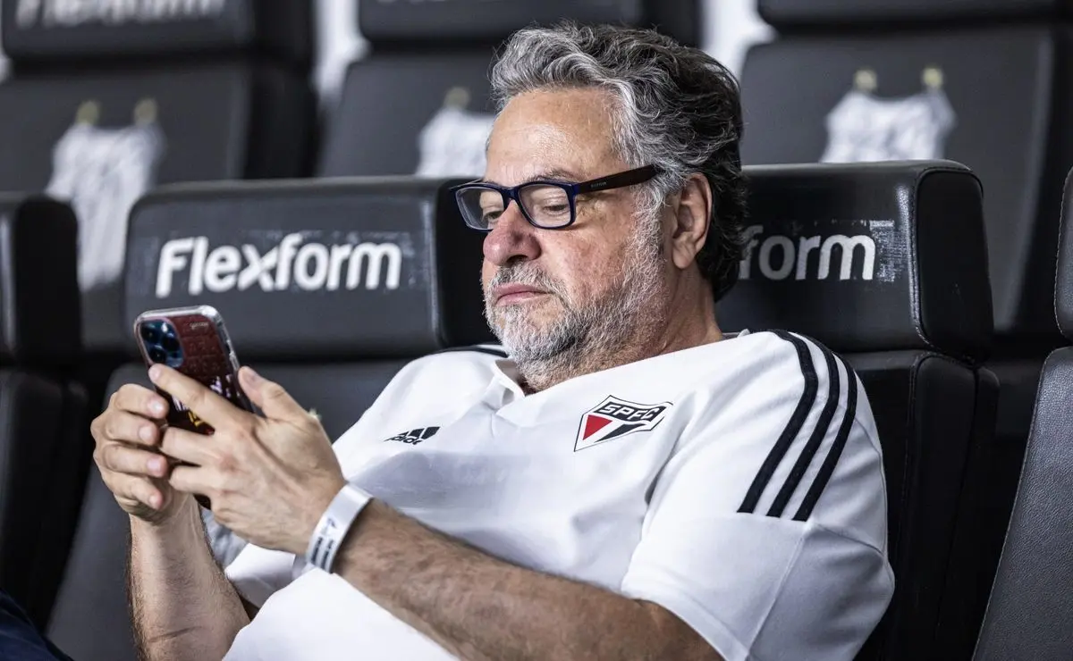 São Paulo Anuncia Ausência no Morumbis em 2025; Nota Oficial Divulgada por Julio Casares São Paulo Anuncia Ausência no Morumbis em 2025; Nota Oficial Divulgada por Julio Casares