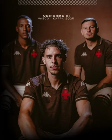 Vasco lança terceiro uniforme marrom para temporada 2025/2026 Vasco lança terceiro uniforme marrom para temporada 2025/2026