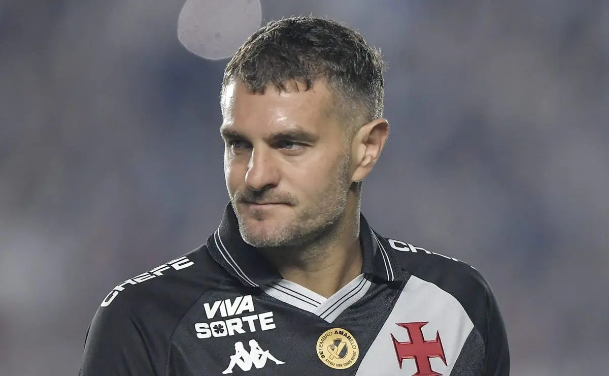 Vegetti: Preciso respeitar a decisão sobre minha saída da titularidade do Vasco Vegetti: "Preciso respeitar a decisão sobre minha saída da titularidade do Vasco"