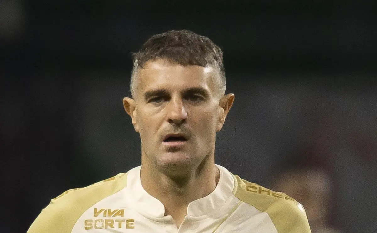 Vojvoda tem interesse, mas Vegetti quer permanecer no Vasco em 2026