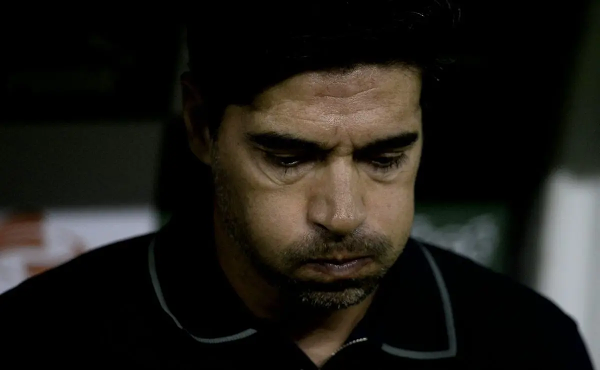 Abel Ferreira: Desabafo sobre arbitragem do Palmeiras reprovado em Portugal, diz jornalista