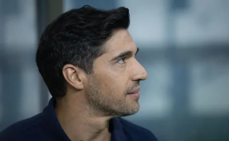 Abel Ferreira desabafa em coletiva: Tudo mudou Abel Ferreira desabafa em coletiva: "Tudo mudou"