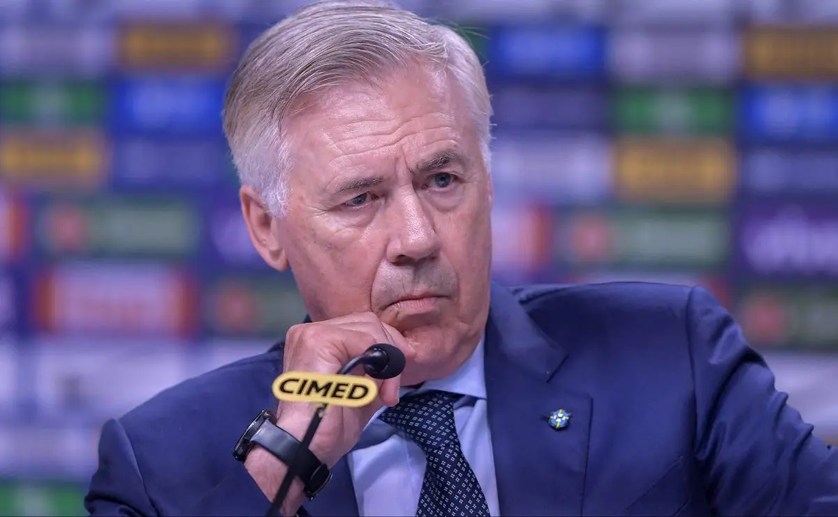 Ancelotti Detalha Convocação de Fabrício Bruno: Momento Ideal para Aprender Ancelotti Detalha Convocação de Fabrício Bruno: "Momento Ideal para Aprender"