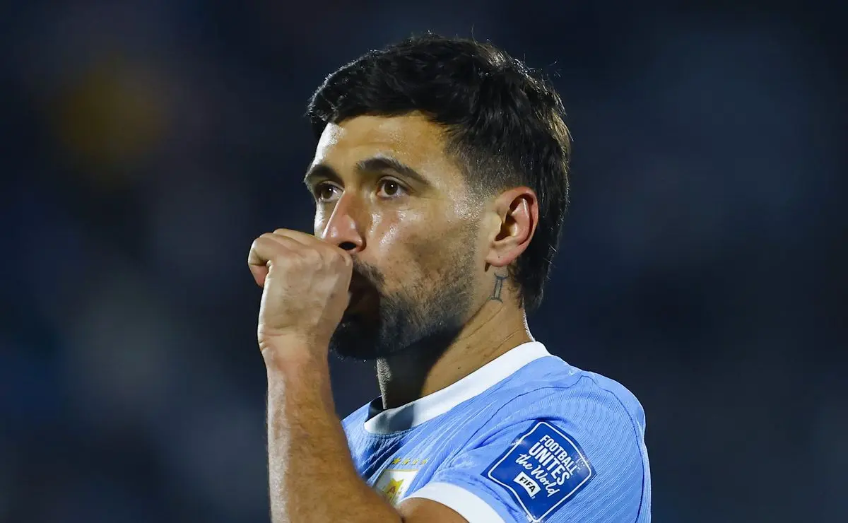 Arrascaeta Recebe Alerta de Reserva na Seleção Uruguaia; Flamengo é Informado Arrascaeta Recebe Alerta de Reserva na Seleção Uruguaia; Flamengo é Informado