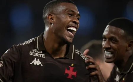 Arsenal de Olho em Rayan no Maracanã: Planeja Proposta Pós-Copa do Mundo