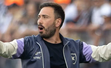 Botafogo e Corinthians empatam em jogo com virada; Fogão volta ao quinto lugar