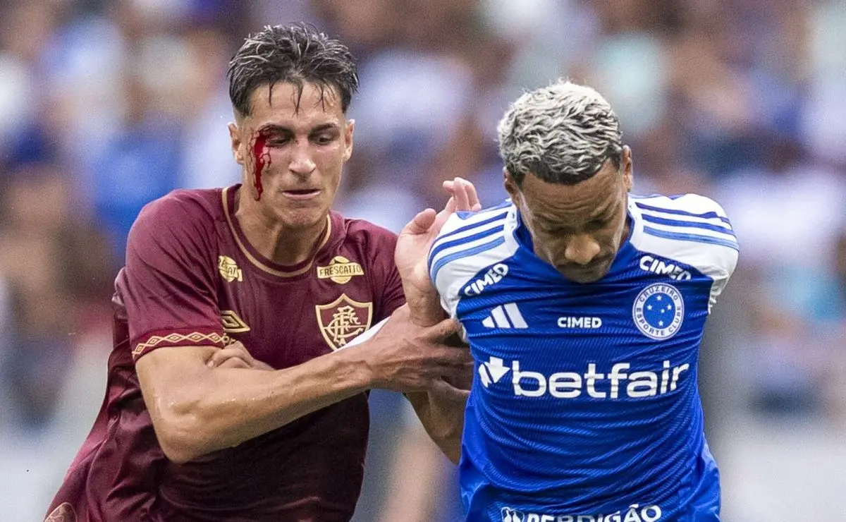 CBF Libera Áudio do VAR e Explica Cotovelada Acidental de Matheus Pereira em Cruzeiro x Fluminense CBF Libera Áudio do VAR e Explica Cotovelada Acidental de Matheus Pereira em Cruzeiro x Fluminense