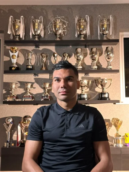 Casemiro recomenda cautela com redes sociais na Copa do Mundo