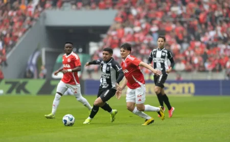 Ceará almeja feito inédito no Brasileirão contra o Internacional, apostando em histórico caseiro favorável