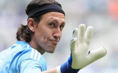 Corinthians: Novo Desafio Contra Cássio Marca a Busca pela Primeira Vitória Histórica Corinthians: Novo Desafio Contra Cássio Marca a Busca pela Primeira Vitória Histórica