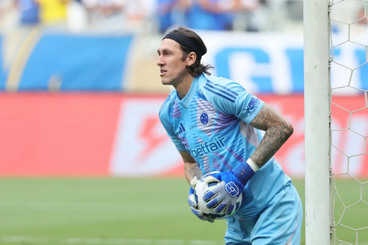 Cruzeiro: Defesa sólida impulsiona equipe rumo a novo recorde nos pontos corridos Cruzeiro: Defesa sólida impulsiona equipe rumo a novo recorde nos pontos corridos