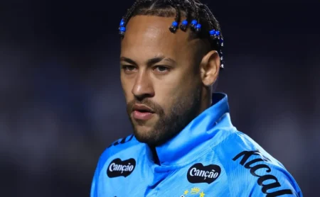 Cruzeiro descarta Neymar para 2026, afirma Nicola: "Sem chance"
