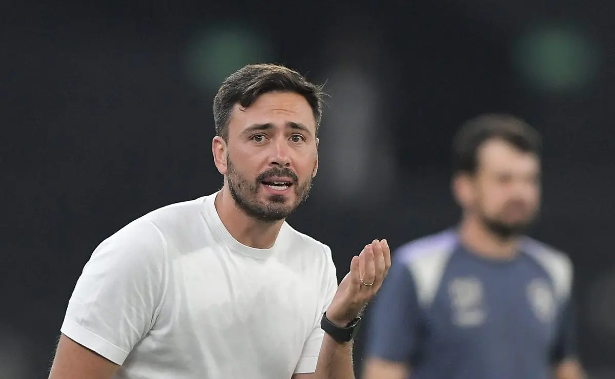 Davide Ancelotti no Botafogo: Demissão em Risco Após Reviravolta Davide Ancelotti no Botafogo: Demissão em Risco Após Reviravolta