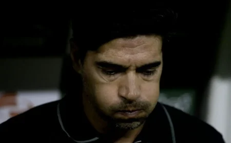 Defesa do Palmeiras: 30% a mais de gols sofridos que o Flamengo, apesar das críticas Defesa do Palmeiras: 30% a mais de gols sofridos que o Flamengo, apesar das críticas