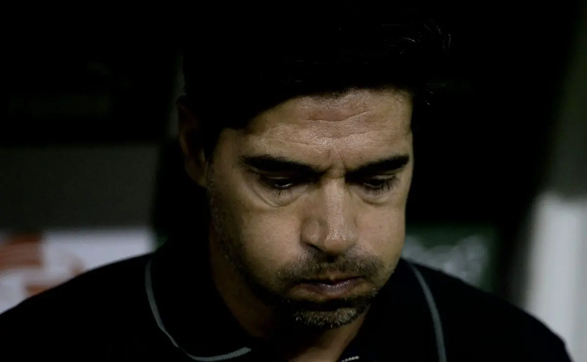 Defesa do Palmeiras: 30% a mais de gols sofridos que o Flamengo, apesar das críticas Defesa do Palmeiras: 30% a mais de gols sofridos que o Flamengo, apesar das críticas