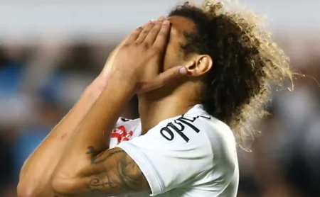 Desempenho de Mandante do Santos em 2025 Espelha o Ano do Rebaixamento no Brasileirão