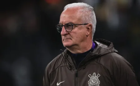 Dorival Jr. reconhece: Corinthians pode não contratar em 2026; Conviver com a realidade Dorival Jr. reconhece: Corinthians pode não contratar em 2026; "Conviver com a realidade"