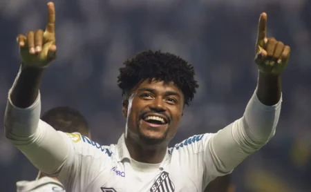 Empresário de Bauermann Confirma Contato Oficial do Grêmio