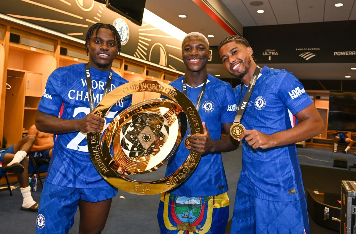 Enzo Fernández, o mais caro do Chelsea, chocado com a derrota do Palmeiras: Acordei e não acreditei Enzo Fernández, o mais caro do Chelsea, chocado com a derrota do Palmeiras: "Acordei e não acreditei"