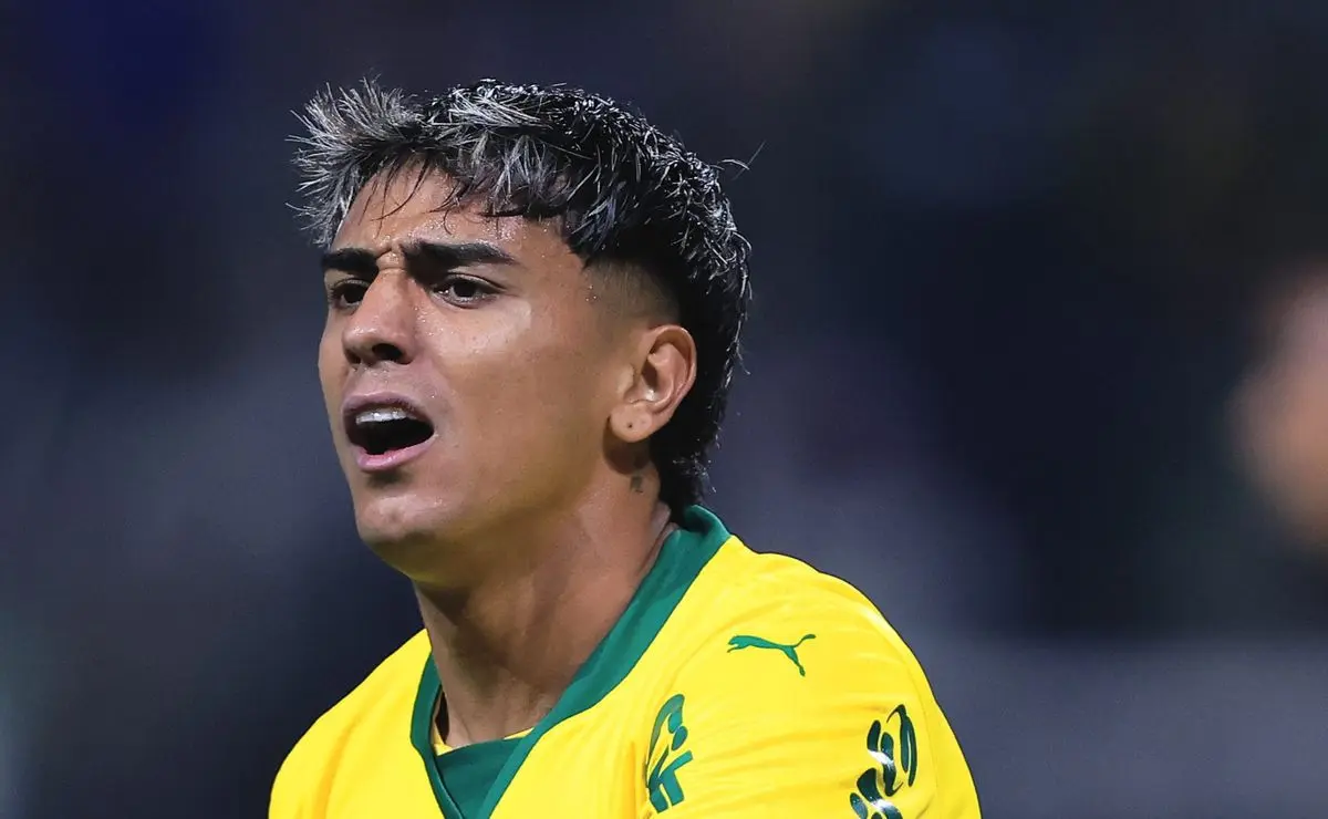 Facundo Torres: A Troca por Colidio Ganha Força no Mercado Facundo Torres: A Troca por Colidio Ganha Força no Mercado