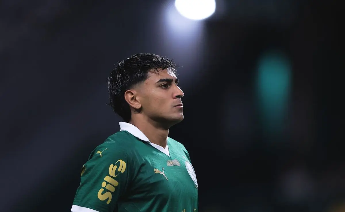 Facundo Torres quebra jejum em noite frustrante para o Palmeiras Facundo Torres quebra jejum em noite frustrante para o Palmeiras