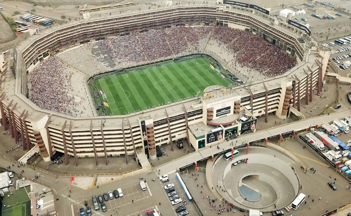 Final da Libertadores: Flamengo e Palmeiras recebem atualização sobre cenário político no Peru
