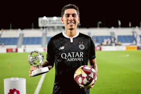 Firmino Brilha com Três Gols e Celebra Recuperação do Al Sadd: "Estamos Reagindo"
