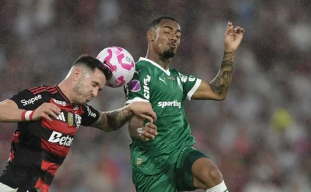 Flamengo Pondera Viagens, Palmeiras Lidera Investimentos: Um Duelo de Gigantes