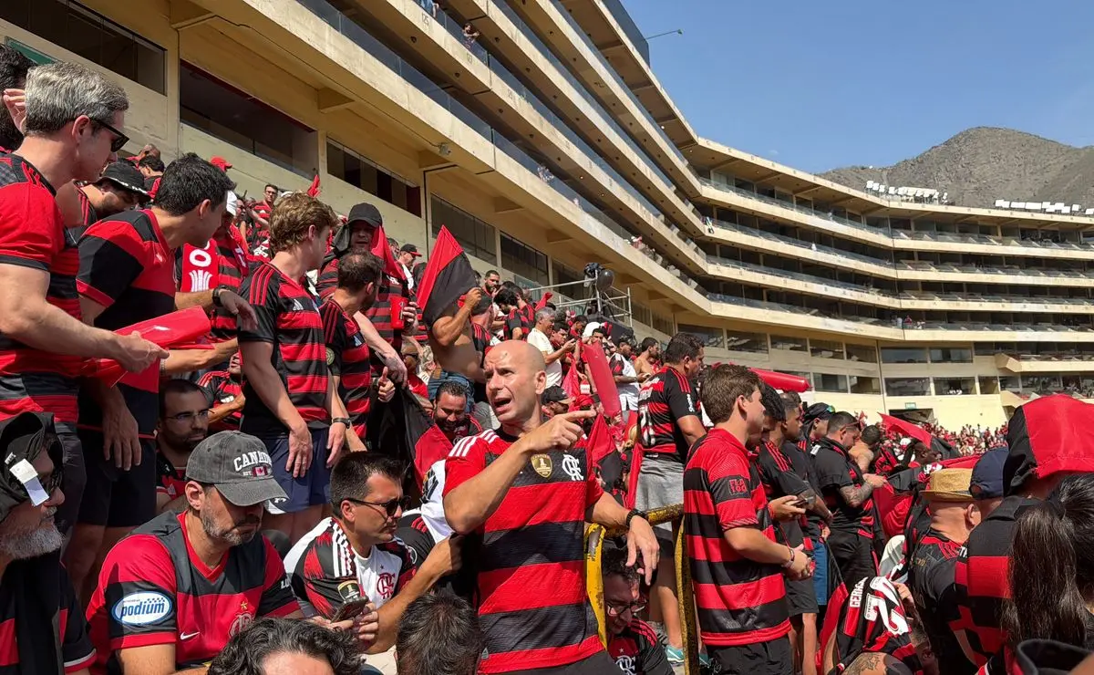 Flamengo: Tetracampeão da Libertadores celebra vitória no Aerofla com gol de Danilo impulsionado pela Nação