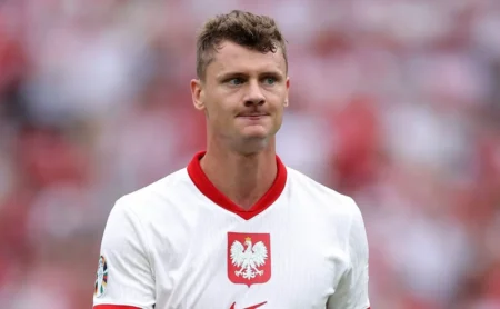 Flamengo considera Pawel Dawidowicz, ex-Benfica, e agente propõe reforço acessível para 2026