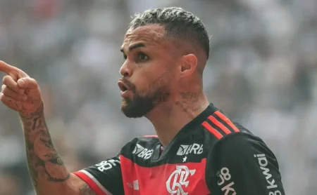 Flamengo traça lista de dispensa para 2026, incluindo Michael, Juninho, Allan e mais dois