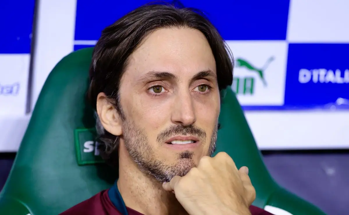 Fluminense: Nova Vantagem Tática Contra o Palmeiras; Mano Menezes Surpreende Fluminense: Nova Vantagem Tática Contra o Palmeiras; Mano Menezes Surpreende