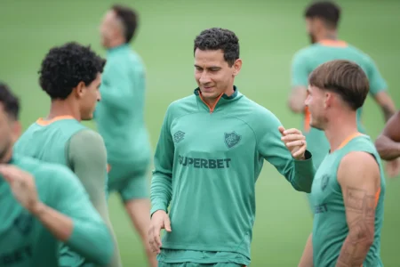 Ganso pode reforçar o Fluminense no clássico contra o Flamengo após a Data Fifa Ganso pode reforçar o Fluminense no clássico contra o Flamengo após a Data Fifa