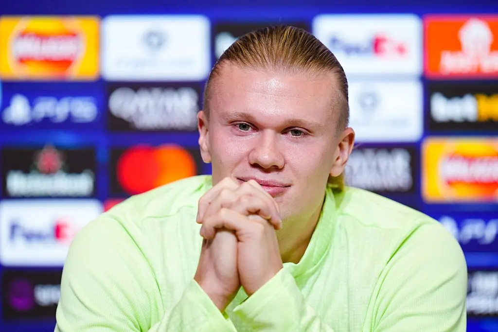 Haaland desvia de comparações com Messi e Cristiano Ronaldo: Ninguém chega perto deles Haaland desvia de comparações com Messi e Cristiano Ronaldo: "Ninguém chega perto deles"