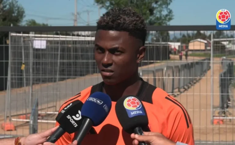 Héctor Cárdenas, ex-técnico do Villarreal, aconselha Cruzeiro sobre colombiano: precisa ser orientado. Héctor Cárdenas, ex-técnico do Villarreal, aconselha Cruzeiro sobre colombiano: "precisa ser orientado".