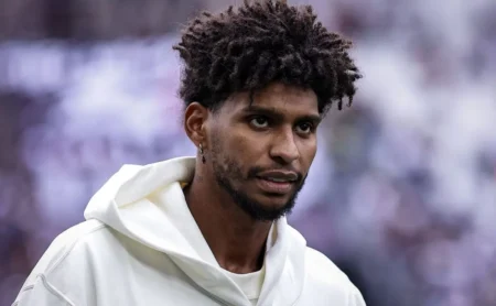 Hugo Souza: possível desfalque para o Corinthians no clássico contra o São Paulo