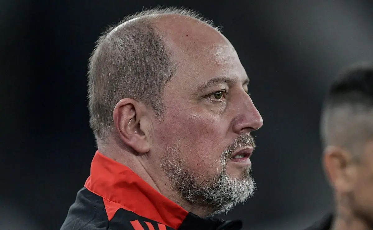 Internacional Interrompe Planejamento para 2026, Foca em Reação no Brasileirão Série A Internacional Interrompe Planejamento para 2026, Foca em Reação no Brasileirão Série A