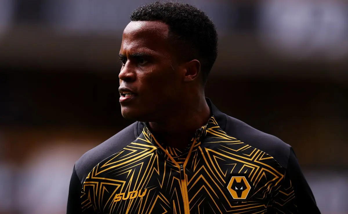 Jhon Arias: 2026 no Wolves confirma permanência; presidente decide contra ida ao Flamengo